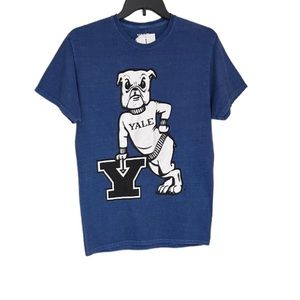 Men’sRetro Yale University T Shirt Small Short Sleeve Handsome Dan Vintage Style